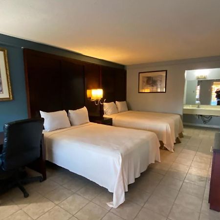 Magnuson Hotel Little Rock South מראה חיצוני תמונה