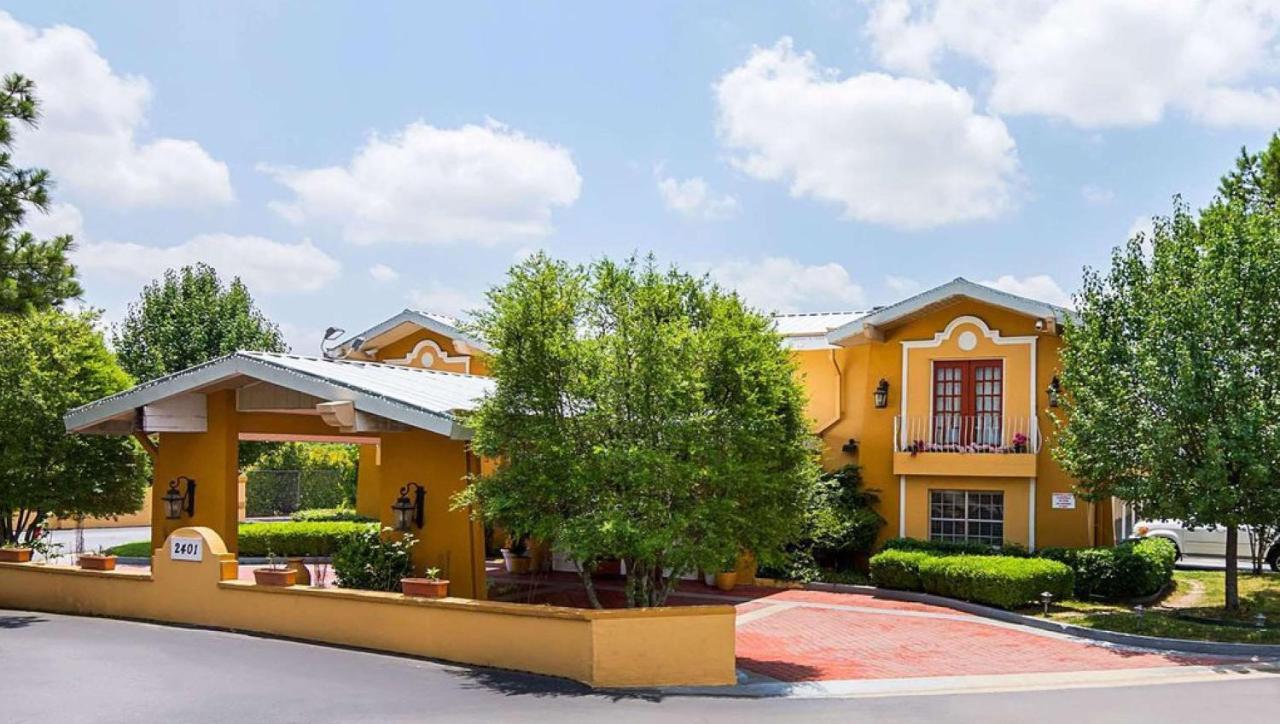 Magnuson Hotel Little Rock South מראה חיצוני תמונה